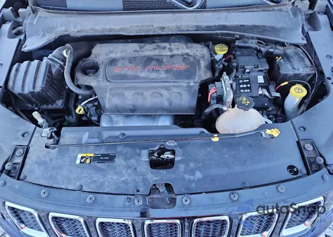 2018 Jeep Compass Limited из США, поврежденный, VIN 3C4NJDCB1JT470307